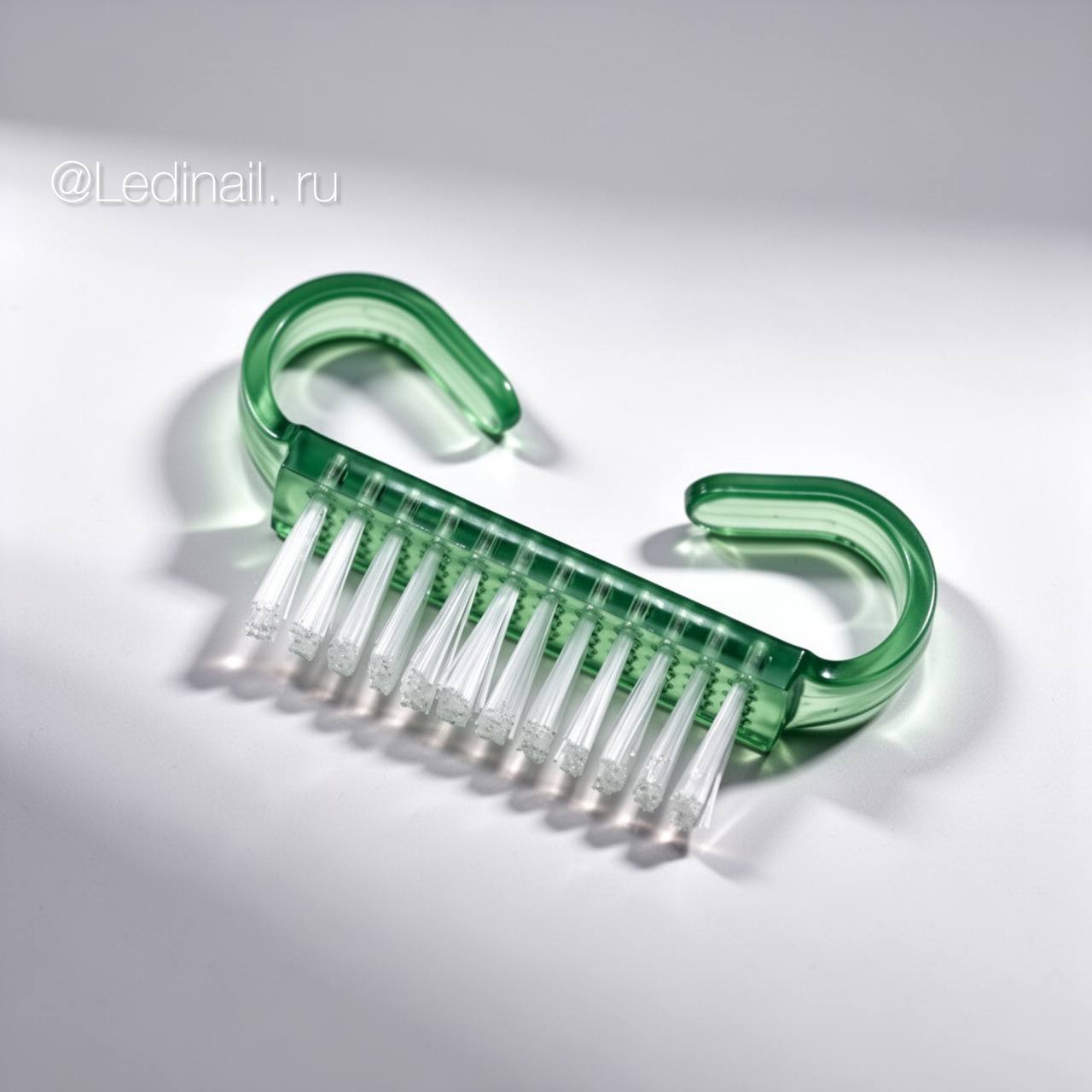 Щетка для очистки инструмента зелёная